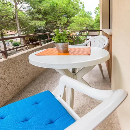 Apartment Ginestra *